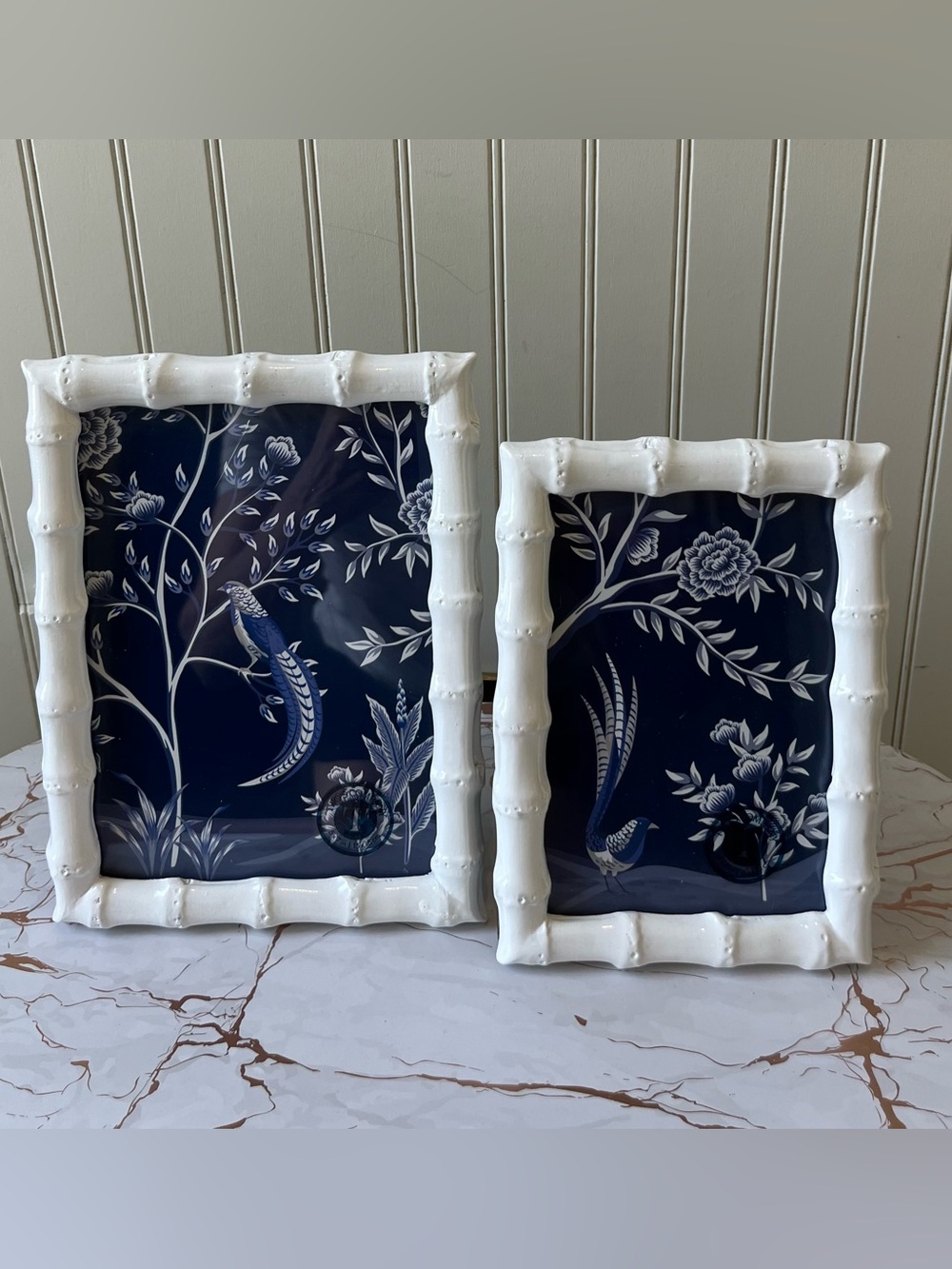 TWO’S COMPANY FAUX BAMBOO PHOTO FRAMES |  WHITE | SET: 4”x6” &  5”x7” | NEW